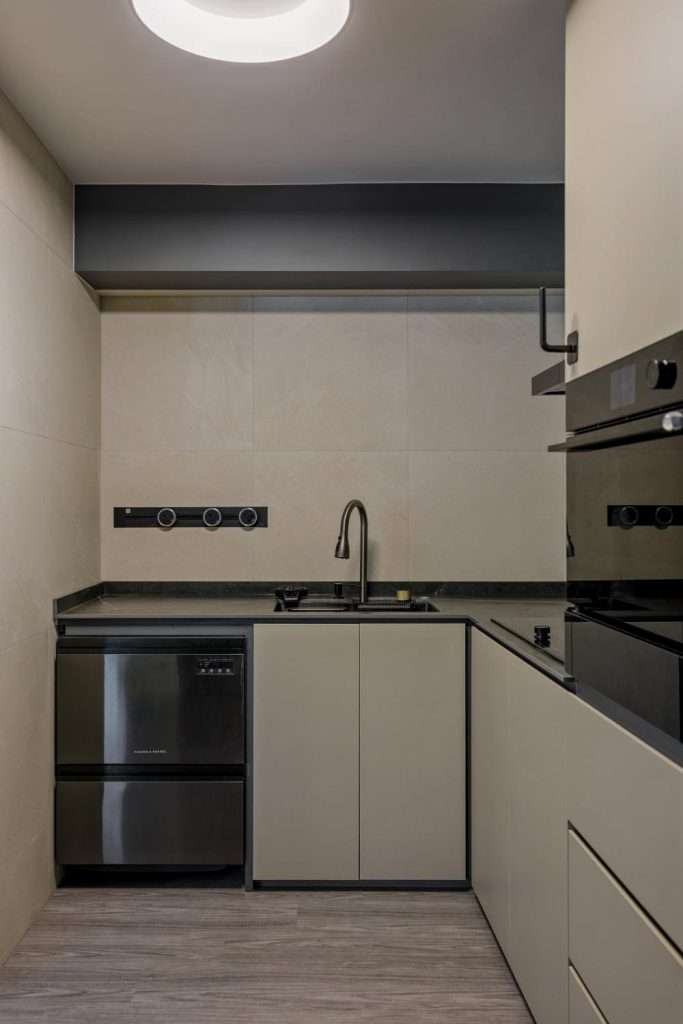 Resale-4-room-hdb-toa-payoh-north-kitchen-area