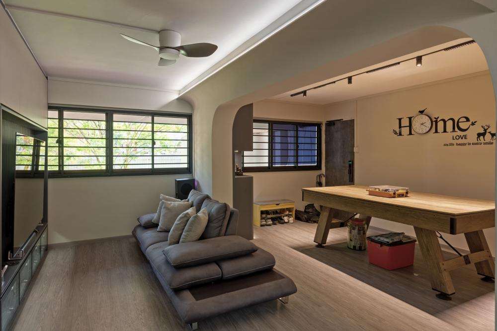Resale-4-room-hdb-toa-payoh-north-living-area-side-view